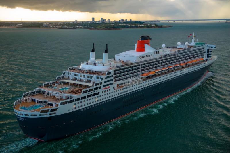 Queen Mary 2 Cruise Ship